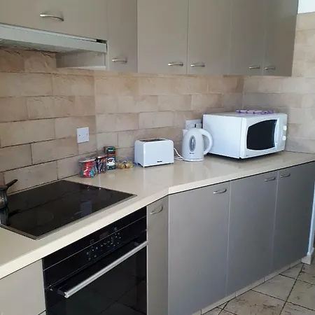 Loucas Townhouse Holiday home
