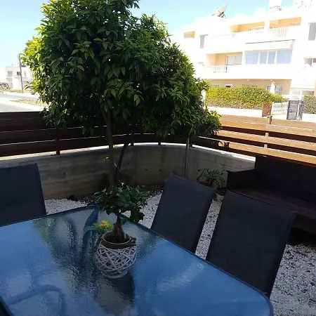 Loucas Townhouse